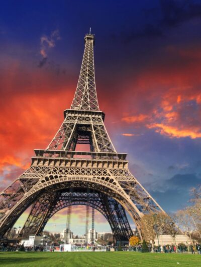Colorful Eiffel Tower canvas, Paris France canvas, Large Eiffel Tower wall art Print, wall art, Canvas gifts, art, Colorful wall canvas