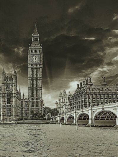 Parliament in London digital oil painting on canvas, London watercolor.  London City skyline, Large London Print, London watercolor, art